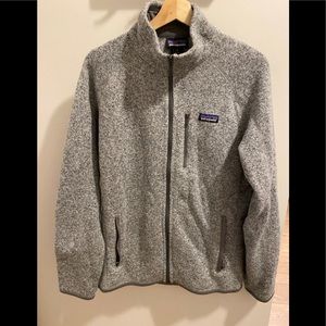 Like new worn once men’s Patagonia zip up